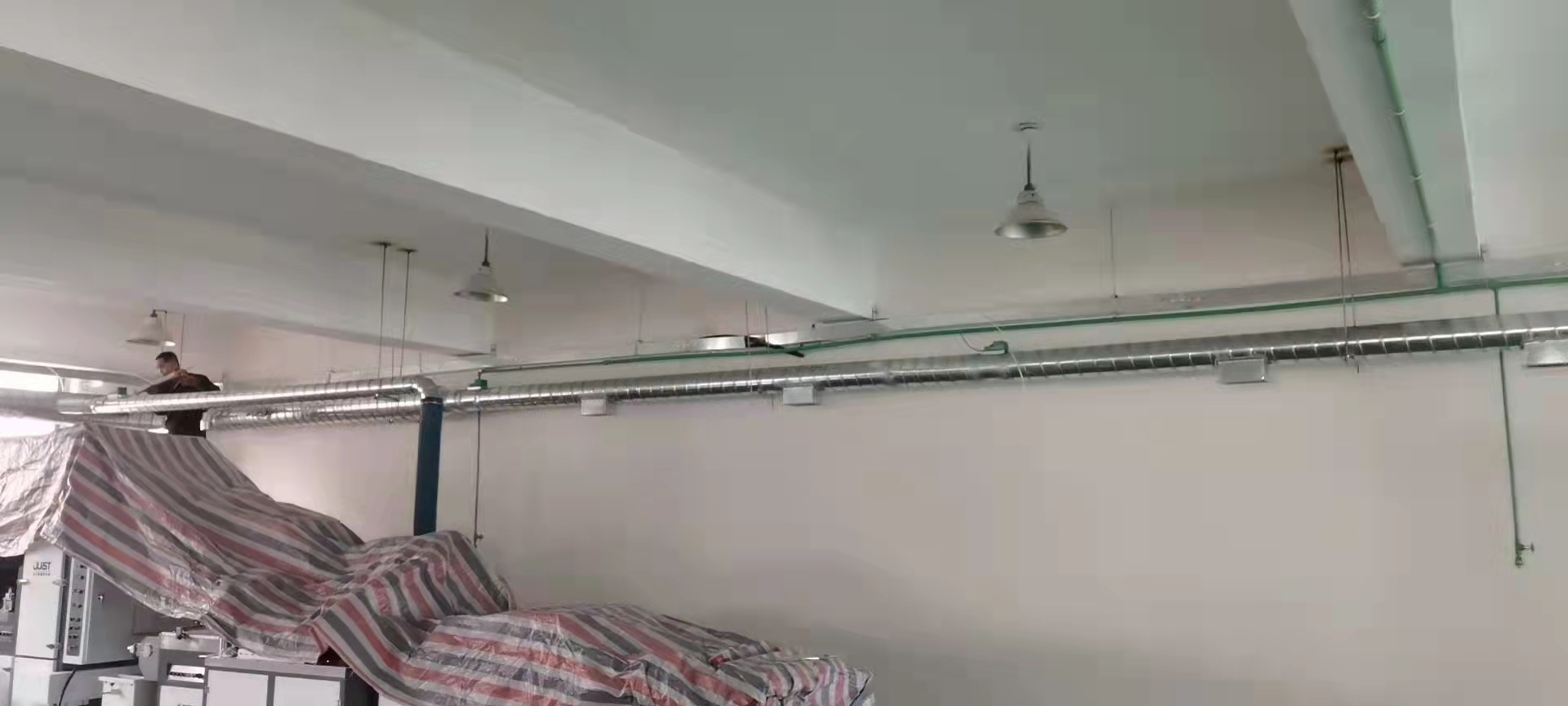 青島客戶管道安裝現場